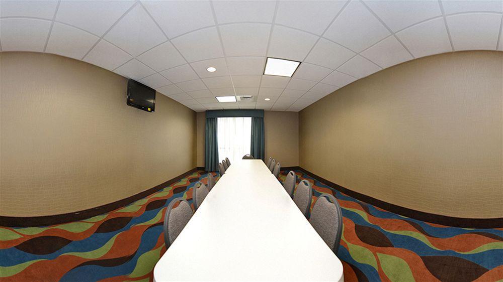 Junction City Inn & Suites Bagian luar foto