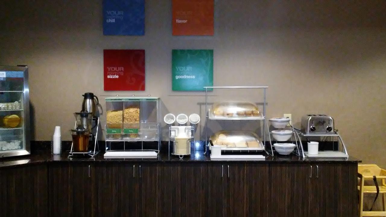 Junction City Inn & Suites Ruang foto
